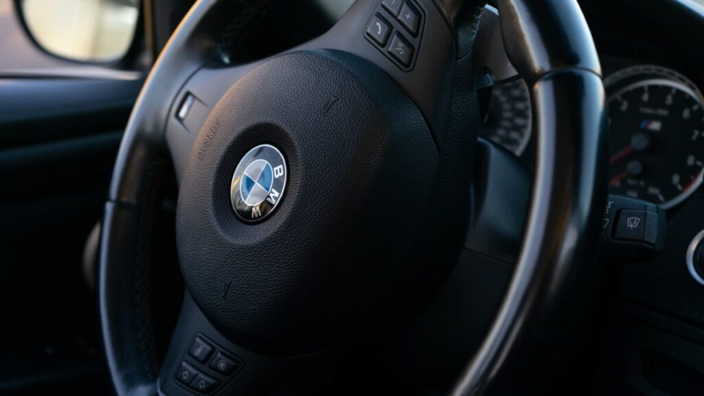 Volants BMW : modĂšles, options et personnalisation đïžđ„ Volants BMW : modĂšles, options et personnalisation đïžđ„