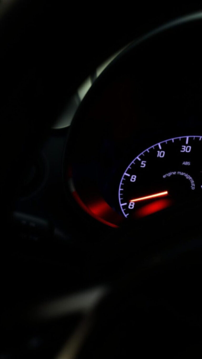 Voyants clio 2 : comprendre les alertes pour rouler serein Voyants clio 2 : comprendre les alertes pour rouler serein